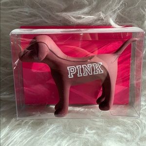 VS Pink Puppy!